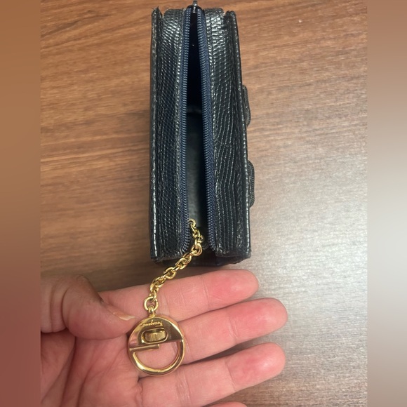 Ferragamo Vera Ribbon Small Pouch - Picture 9 of 10